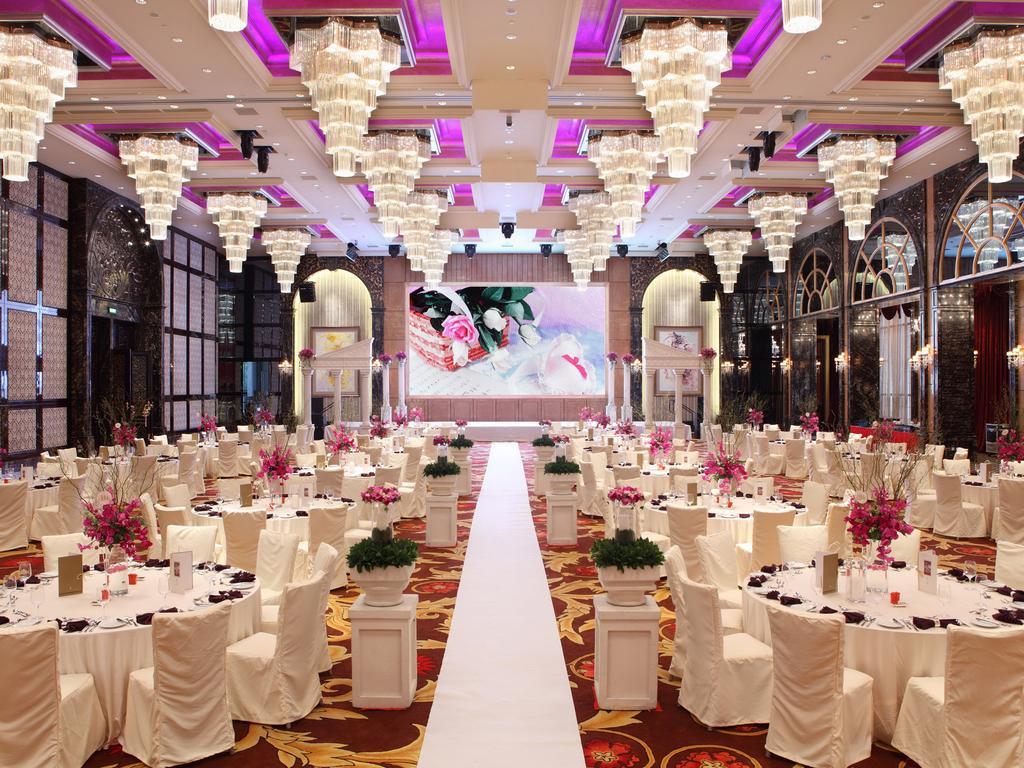 โรงแรมชาโตว์สตาร์ ริเวอร์ ผู่ตง เซี่ยงไฮ้ ร้านอาหาร รูปภาพ