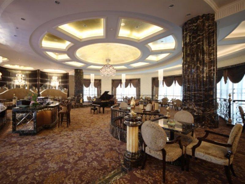 โรงแรมชาโตว์สตาร์ ริเวอร์ ผู่ตง เซี่ยงไฮ้ ภายนอก รูปภาพ